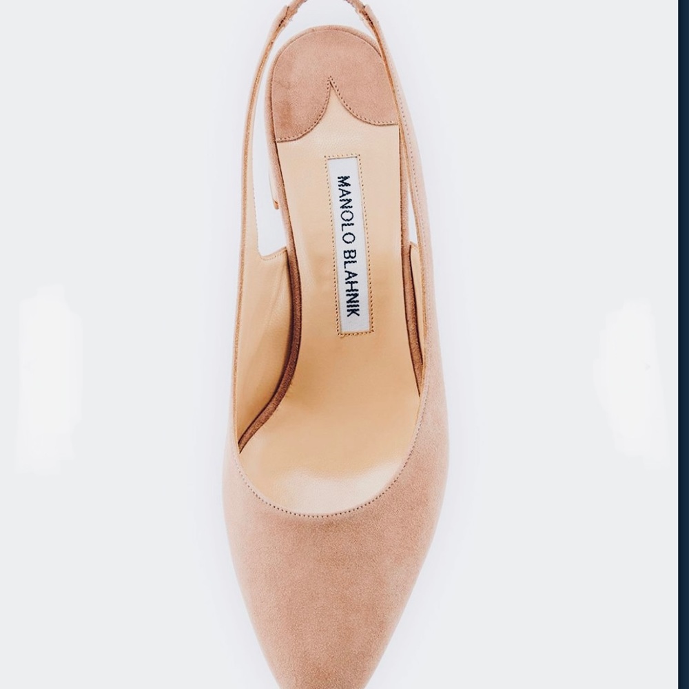 👡MANOLO Allurasa slingback nude/cream suede, 2” stacked heel SZ 7.